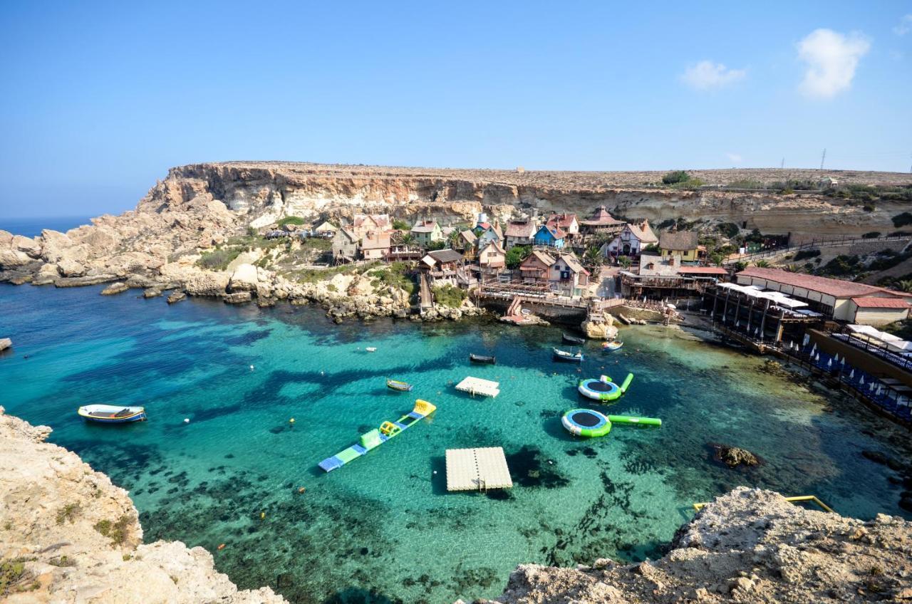 Summer Breeze Penthouse With Private Hot Tub & Terrace With Panoramic Views, By Getawaysmalta Mellieħa Kültér fotó